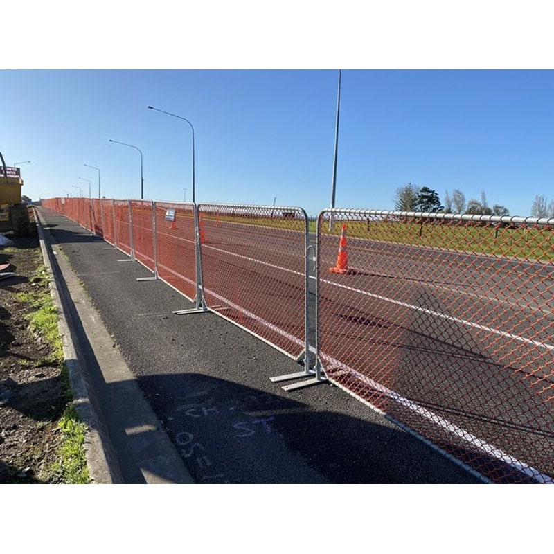 Orange Diamond Mesh Construction Barrier Fence  (2.2m wide x 1.25m high)
